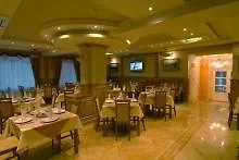 Olenka Hotel *