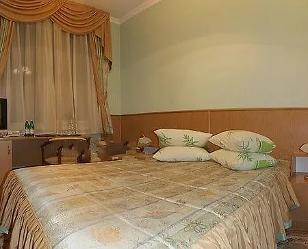 Hotel Olenka Rakhiv