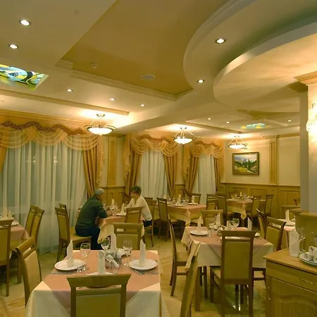 Hotel Olenka *